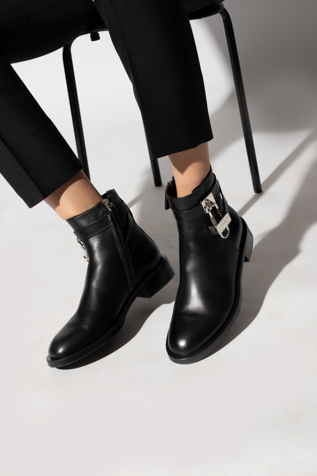 Givenchy Leather ankle boots | Women's Shoes | Vitkac