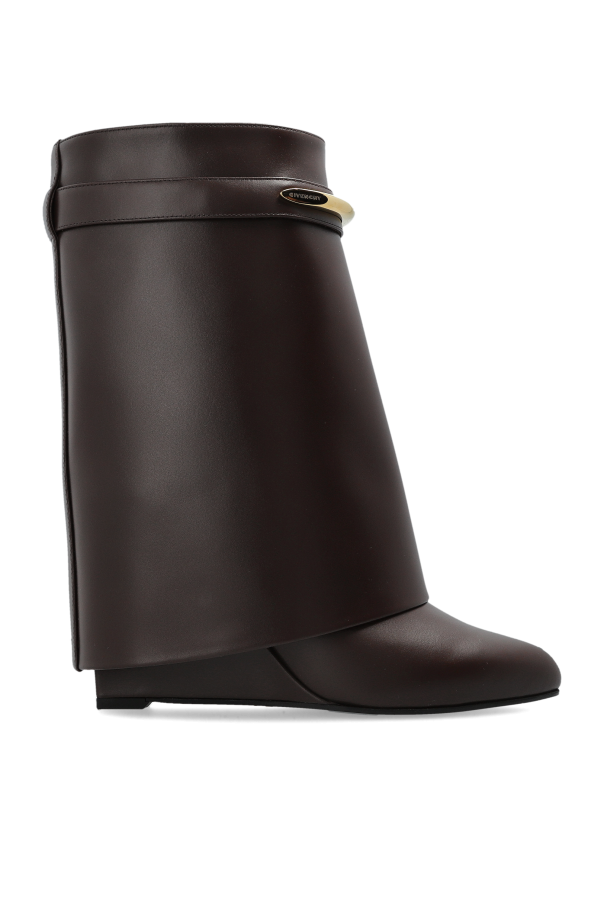 ‘Shark’ wedge ankle boots od Givenchy