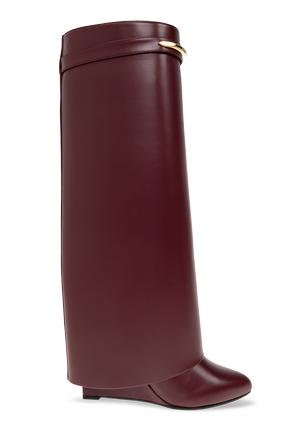 ‘Shark Pinch’ leather knee-high boots