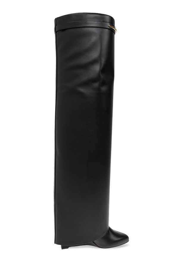 Leather boots ‘Shark Pinch’ od Givenchy