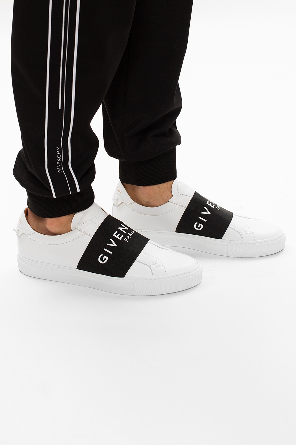 Givenchy ‘Urban Street’ sneakers