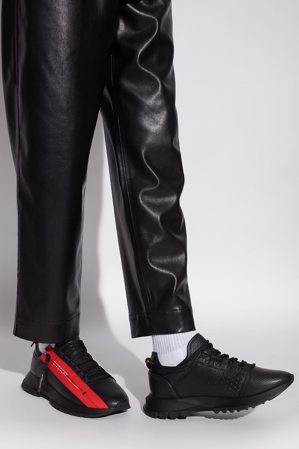Black 'Spectre' sneakers Givenchy - Vitkac KR
