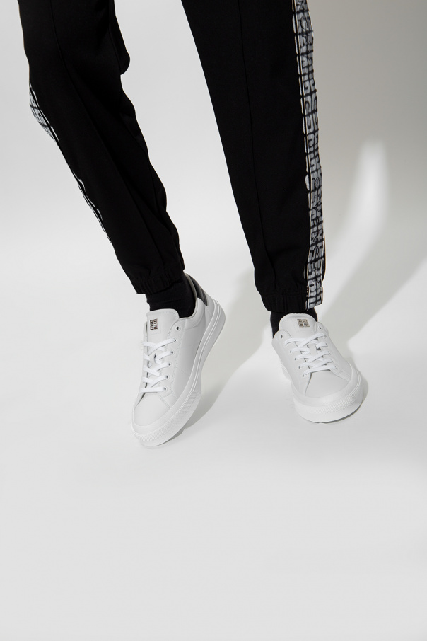 givenchy runner ‘New City’ sneakers