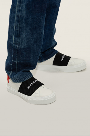 ‘city’ sneakers od Givenchy