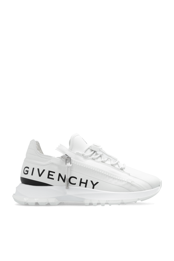 ‘Spectre‘ sneakers od Givenchy