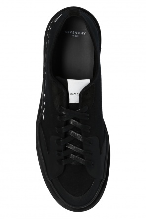 Givenchy ‘Clapham Low’ sneakers