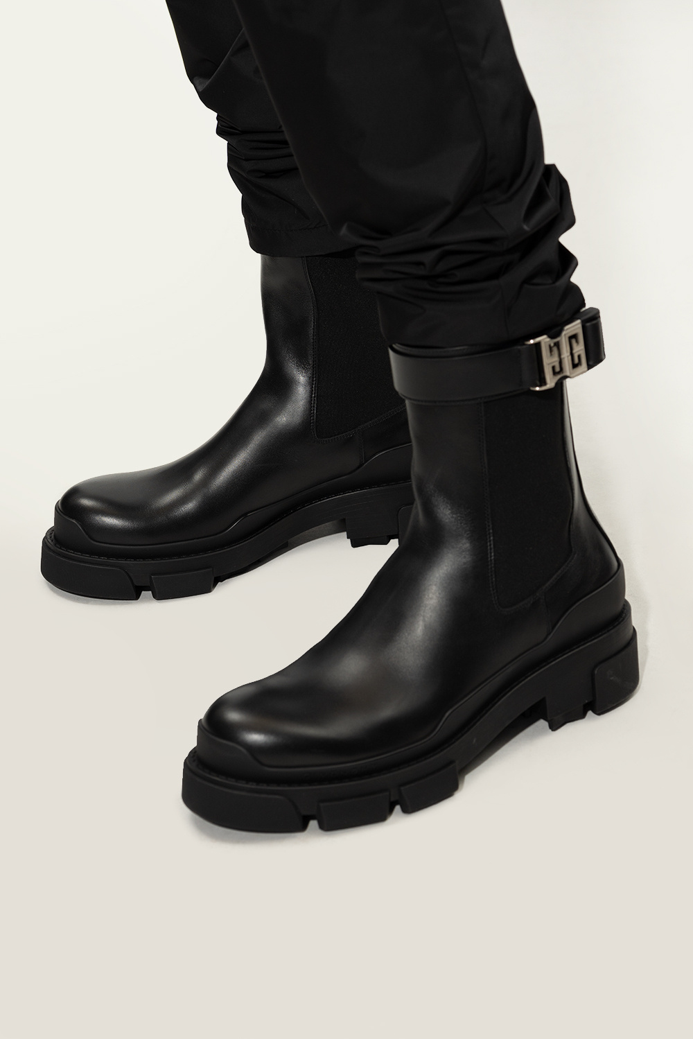 Givenchy ‘Terra’ leather ankle boots