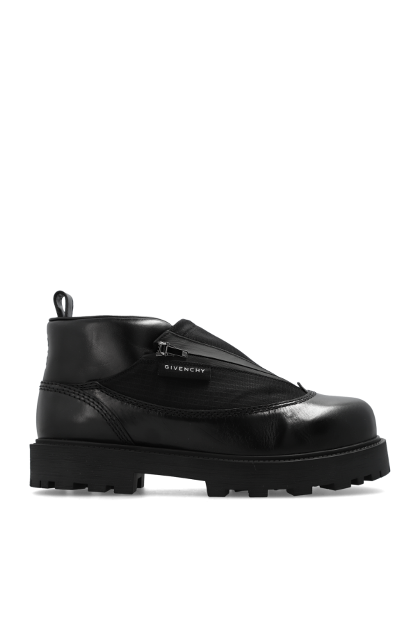 ‘Workboot’ boots od Givenchy