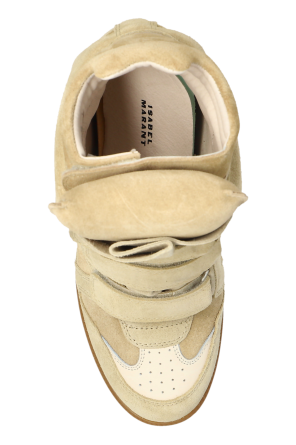 Isabel Marant Bekett’ Sneakers mit Keilabsatz