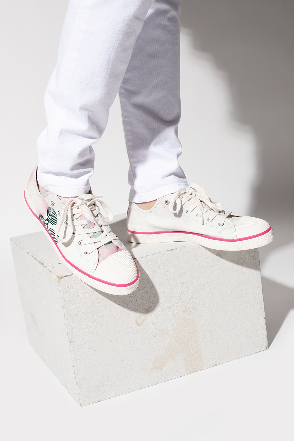 Isabel Marant ‘Binkooh’ sneakers