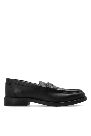Zapatos de cuero tipo "loafers"