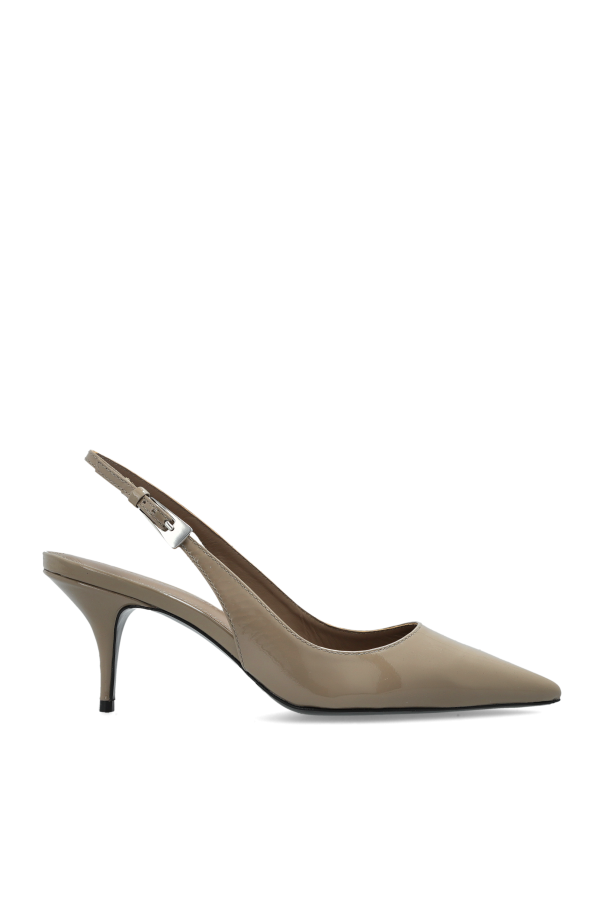 Leather heeled shoes 