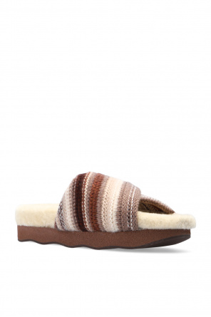 Chloé Furry slides