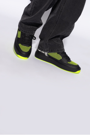 ‘b-court flip’ sneakers od Balmain