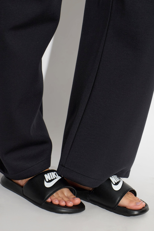Nike ‘Victori One’ slides