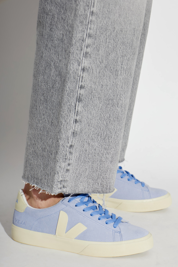 Veja Sports shoes "CAPMPO SUEDE"