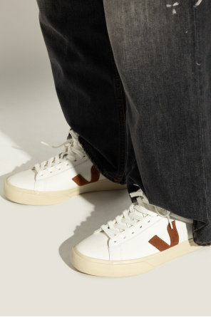Sports shoes "campo leather" od Veja