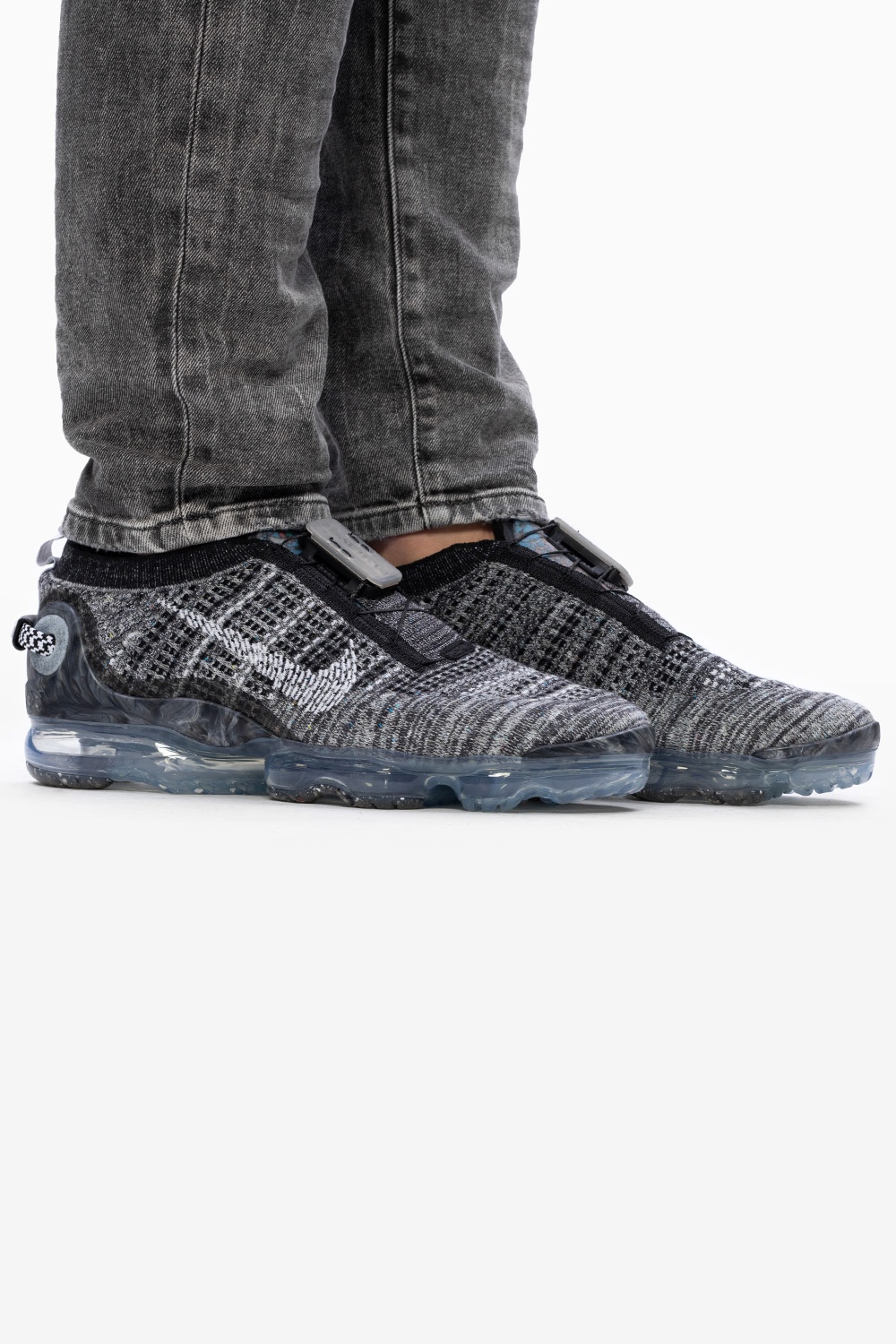 nike vapormax with jeans