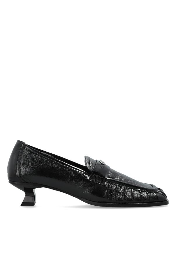 Heeled shoes 