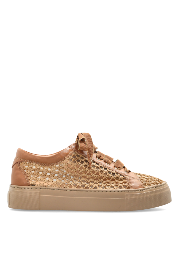 ‘Metra’ sports shoes od AGL