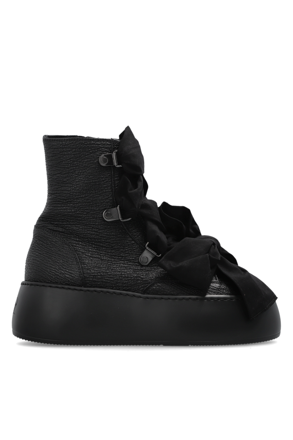 Leather platform shoes 