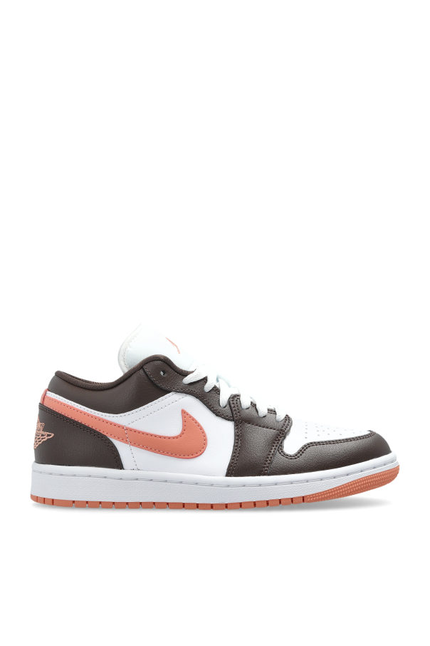 "Air Jordan 1 Low" sports shoes od Nike
