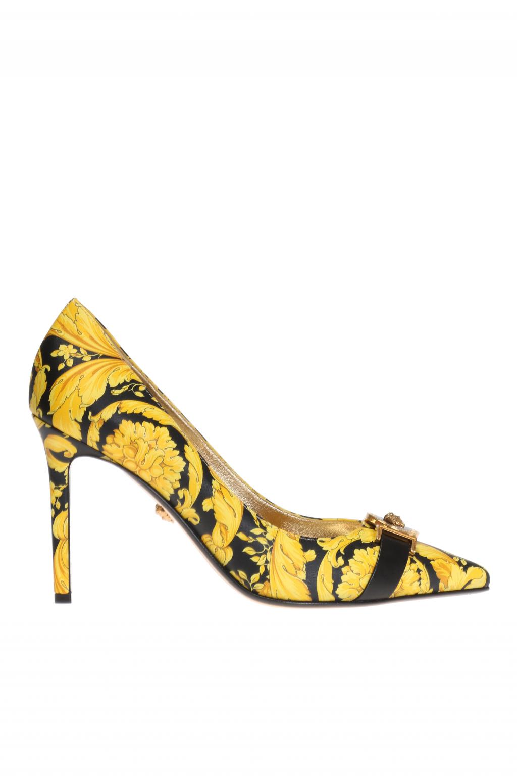 yellow pumps canada