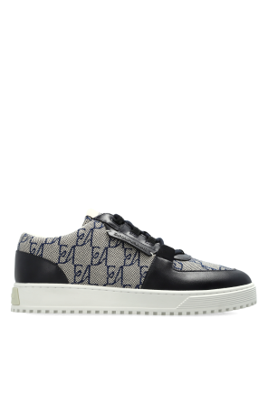 Sports shoes with monogram