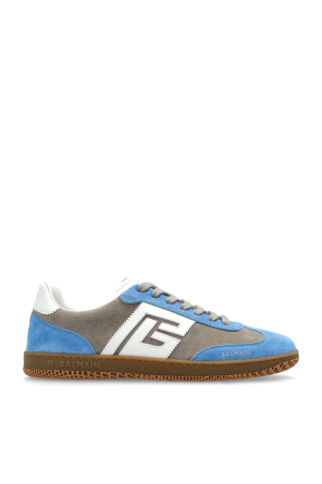 Sneakers with logo