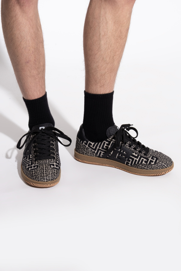 Balmain Sneaker Swan