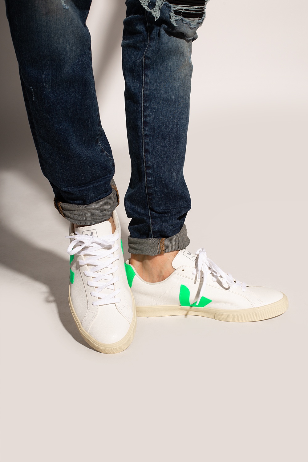 Veja ‘Esplar’ sneakers