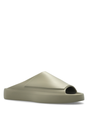 Fear Of God Essentials ‘Los Feliz’ slides