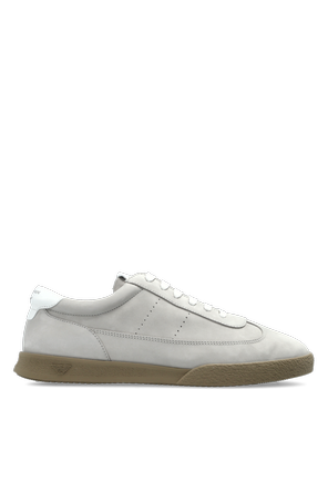 Sportliche Schuhe aus Veloursleder