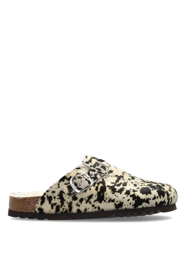 ‘Fae New’ slides od Scholl