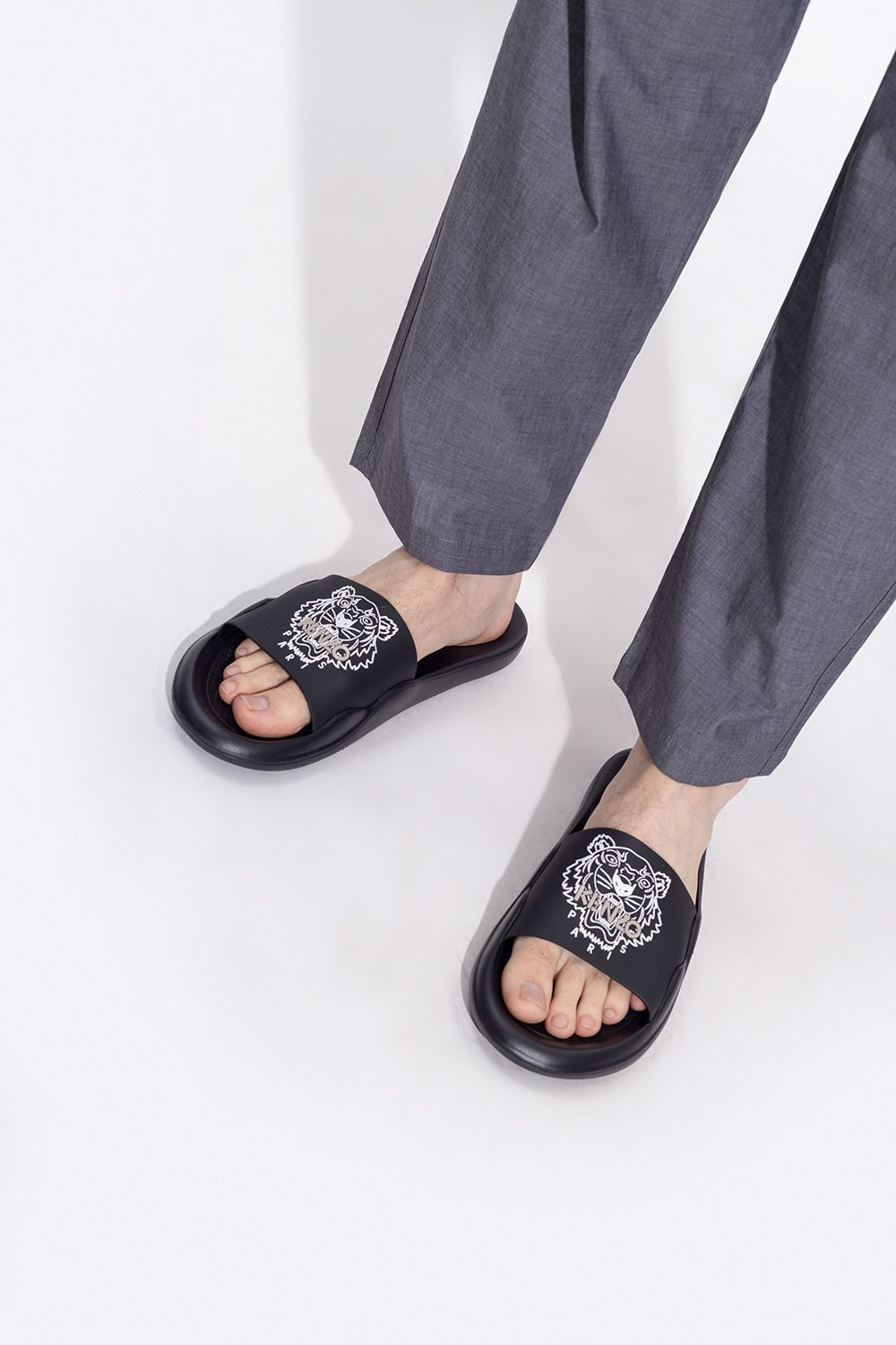 Kenzo Slides with tactile logo