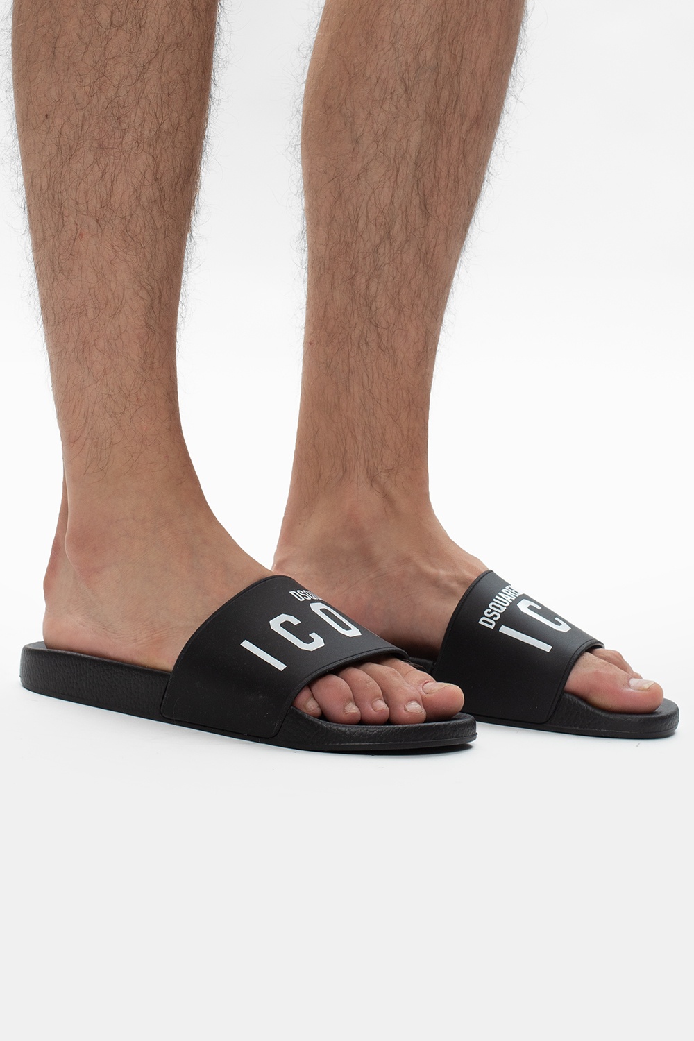 Dsquared2 Slides with logo