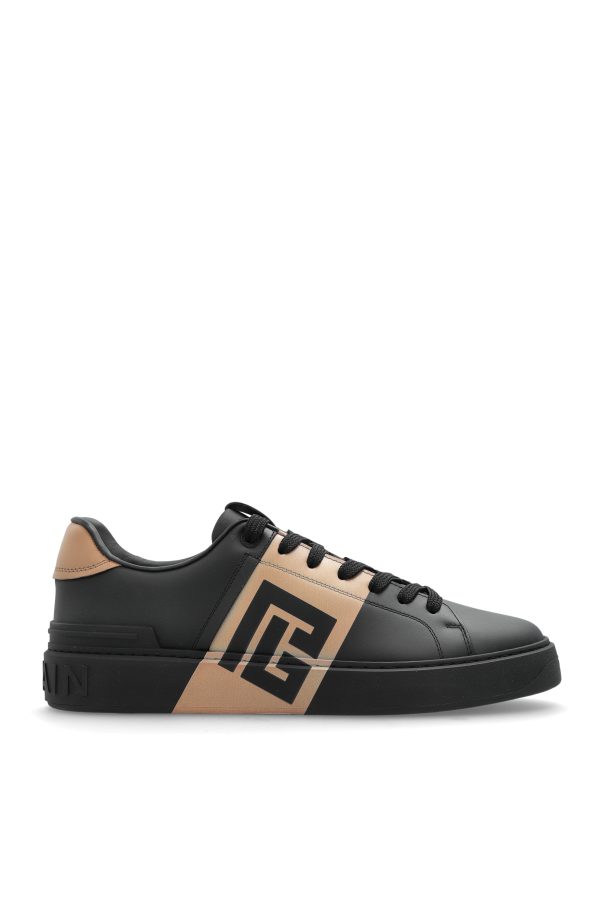 Sports shoes `B-Court` od Balmain