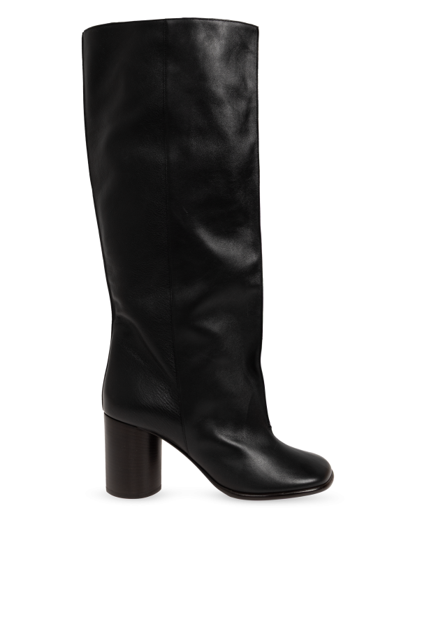 Heeled boots `Crease Sleeve` od Lemaire
