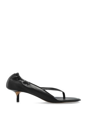 Heeled shoes