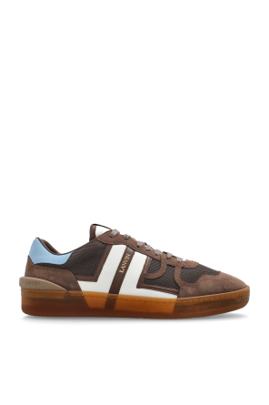Sports shoes Clay
