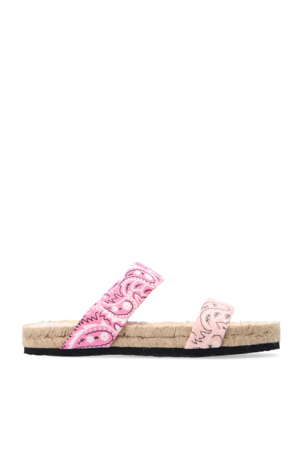 Manebi ‘Bandana’ slides