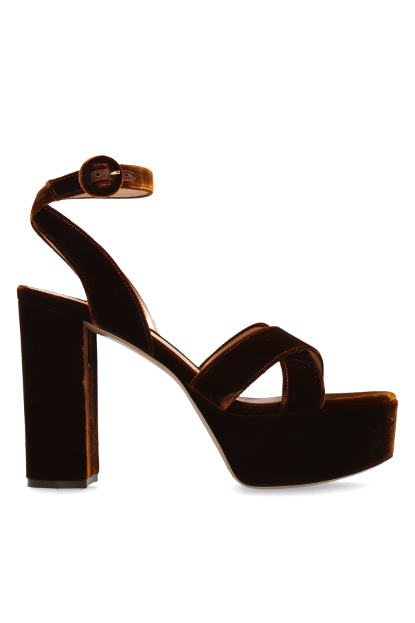 ‘Sabrina’ platform sandals od Gianvito Rossi