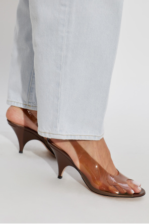 Heeled shoes od Gianvito Rossi