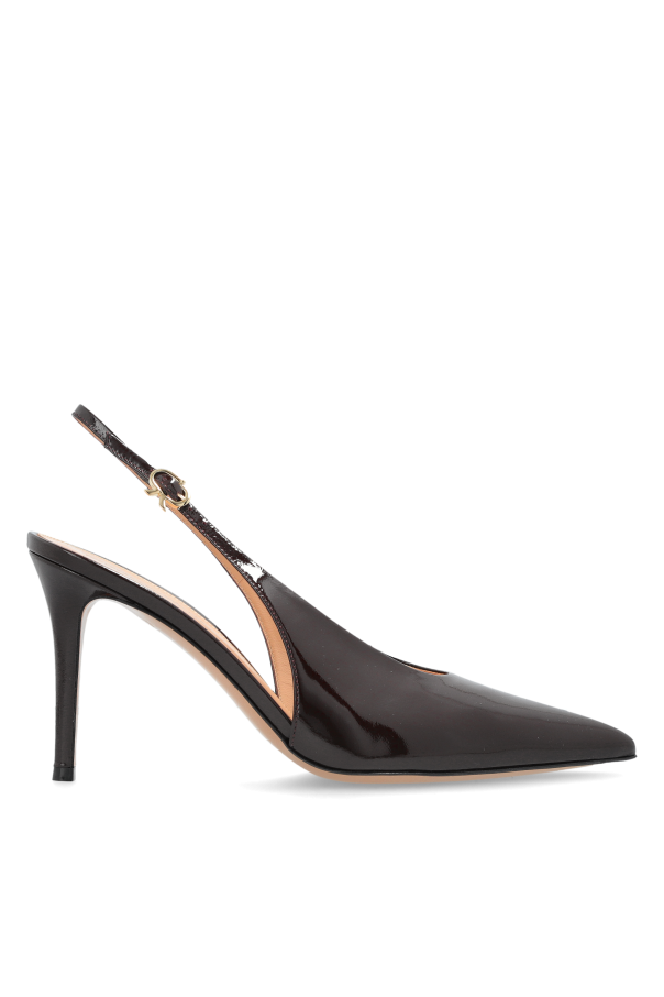‘Robbie’ heeled shoes od Gianvito Rossi