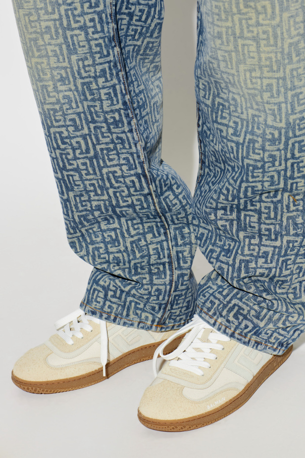 Balmain `Swan` sports shoes