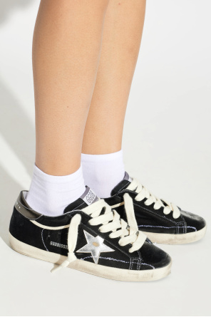 ‘super star’ sports shoes od Golden Goose