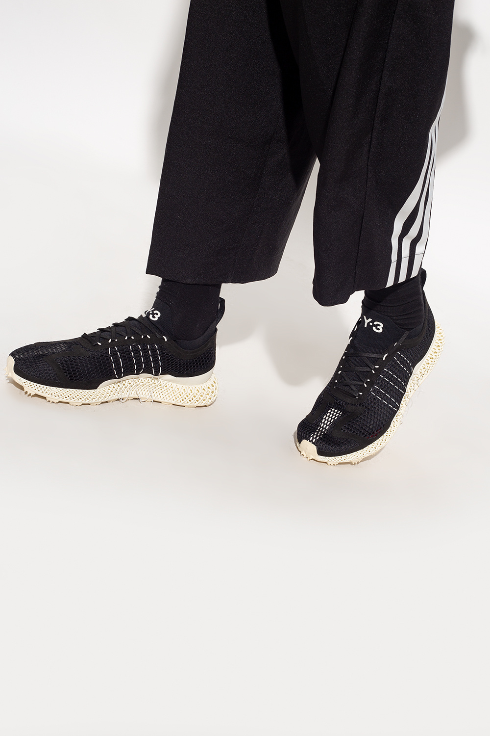 Y-3 Yohji Yamamoto ‘Runner 4D Halo’ sneakers