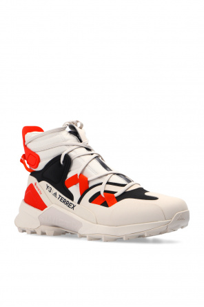 Y-3 Yohji Yamamoto ‘Terrex Swift R3 GTX’ sneakers