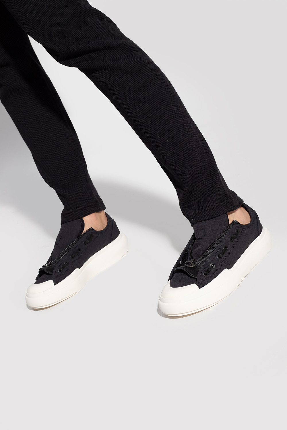 Y-3 Yohji Yamamoto ‘Ajatu Court Low’ sneakers