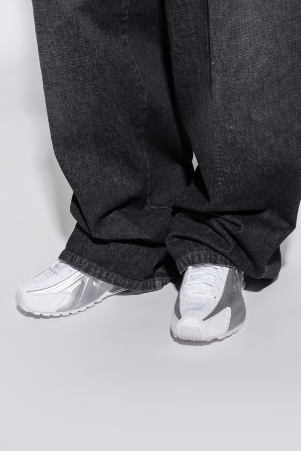 Nike Sportschuhe „SHOX R4“